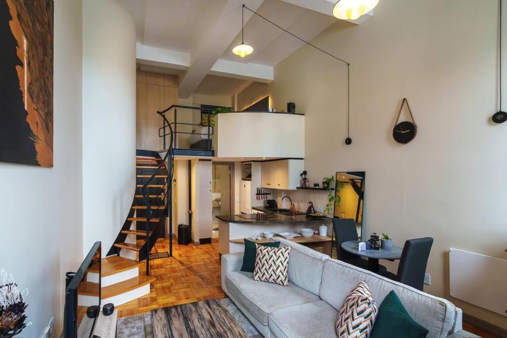 Apartment Beautiful Haven 2gyms With Pool & Parking *